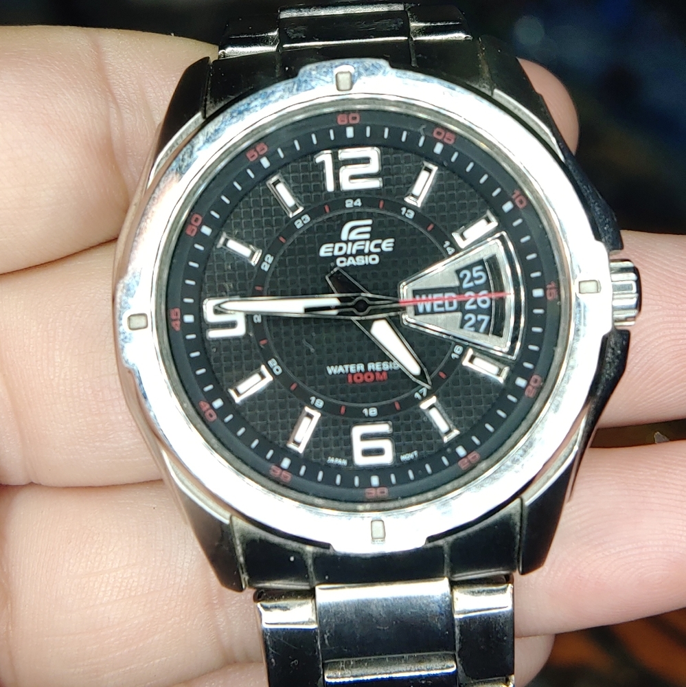 Casio Edifice men's watch 100m day/date